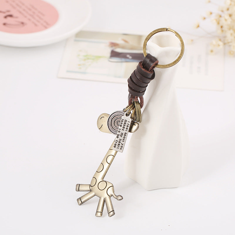 Wholesale Retro Giraffe Cowhide Leather Keychain